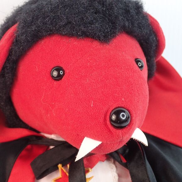 Vintage North American Bear Co VIM Very Important Monsters COUNT BEARACULA 1986 - Picture 3 of 8